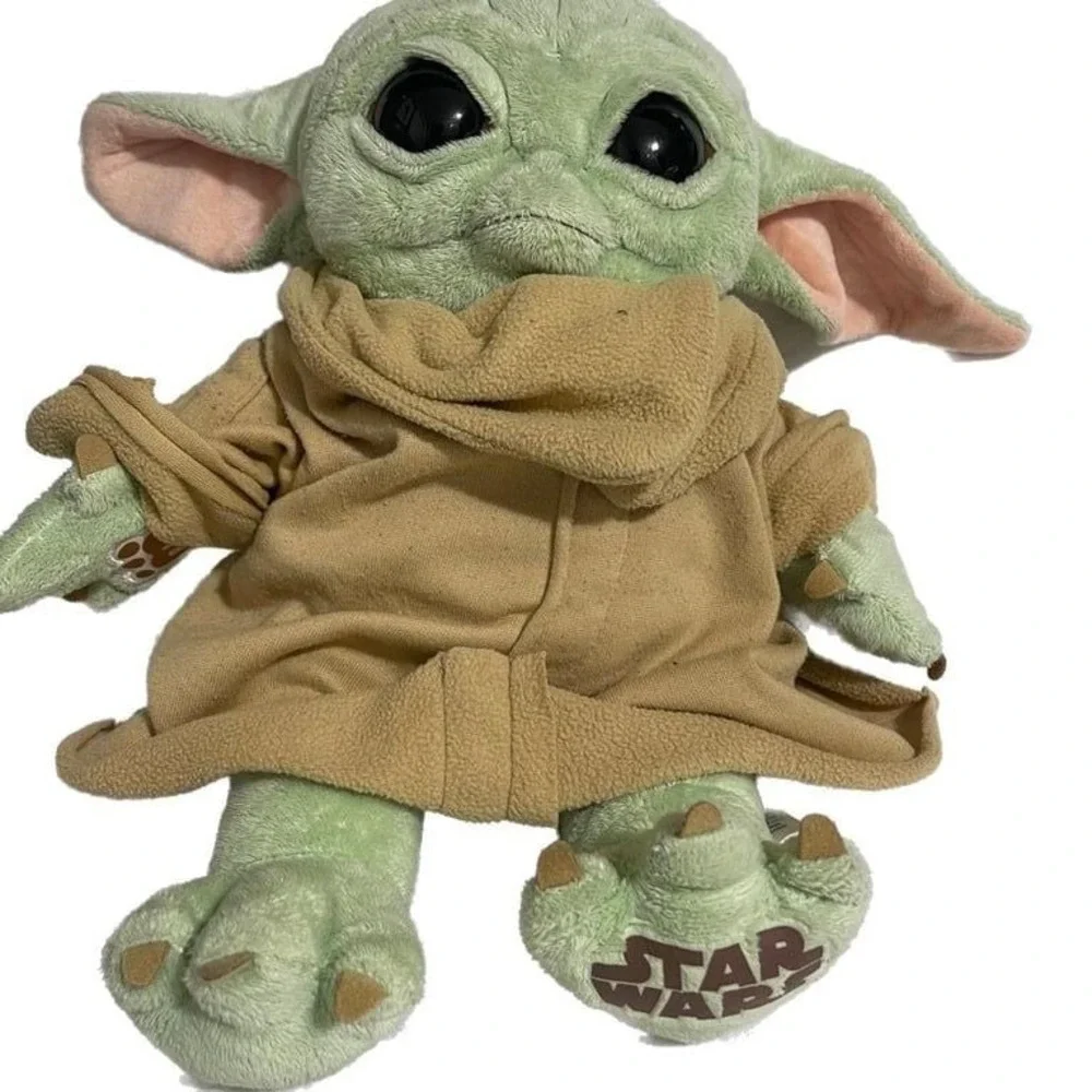 Star Wars adorable grogu